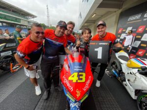 Mario Salles na Supersport 400 (Foto: Ernani Teixeira / SuperBike Brasil) 