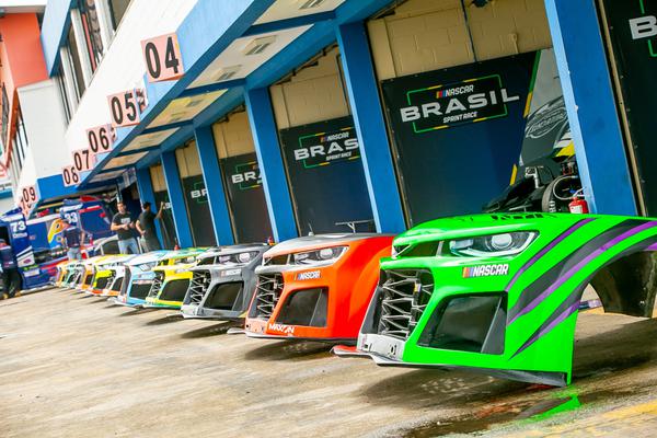 Beto Monteiro fará estreia na NASCAR Brasil ao lado de Alex Seid