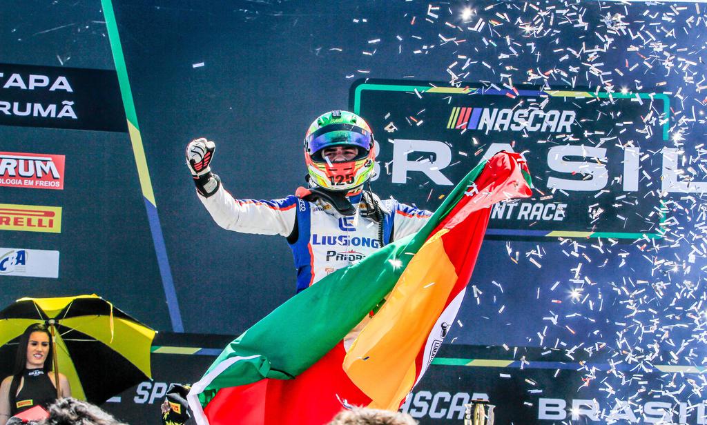 NASCAR Brasil: Arthur Gama vence a Corrida 1 na sétima etapa da temporada