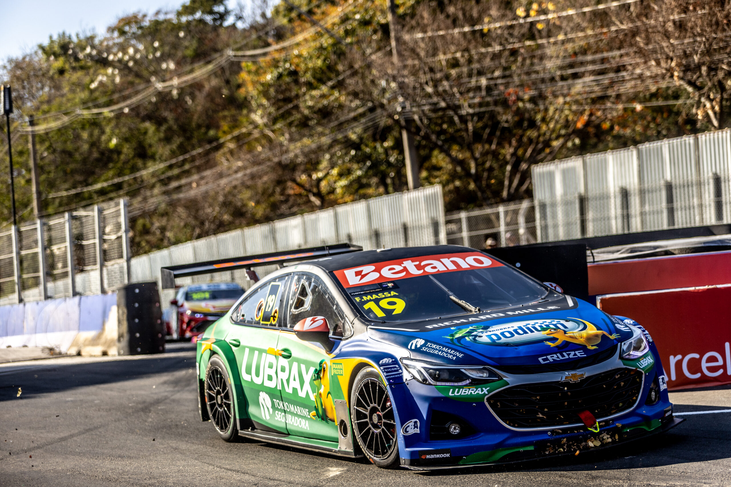 Felipe Massa chega ao Velopark na liderança da Stock Car