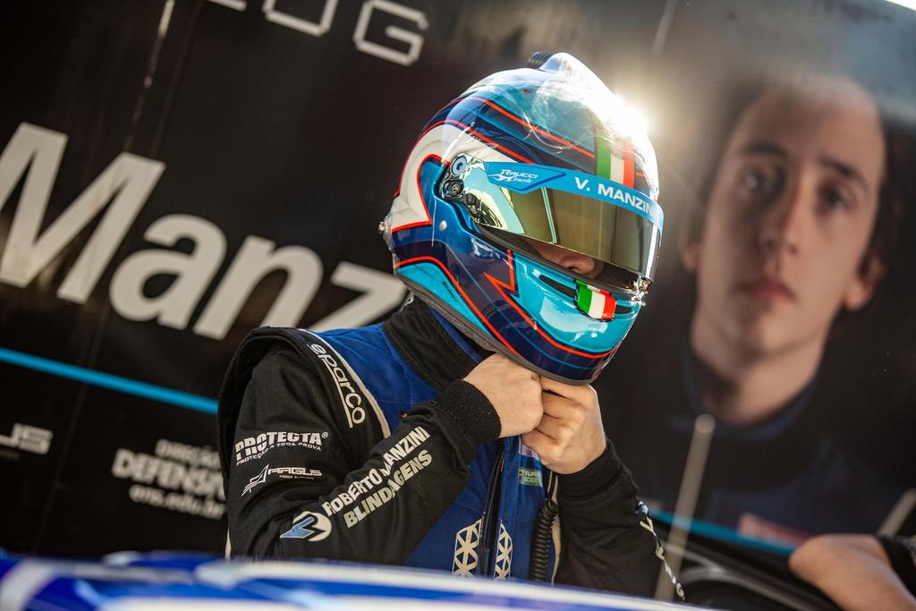 2 Horas de Tarumã: Victor Manzini testa novo sistema de transmissão de telemetria e câmaras onboard com Eduardo Marques Jr. na Turismo 1.4 BR
