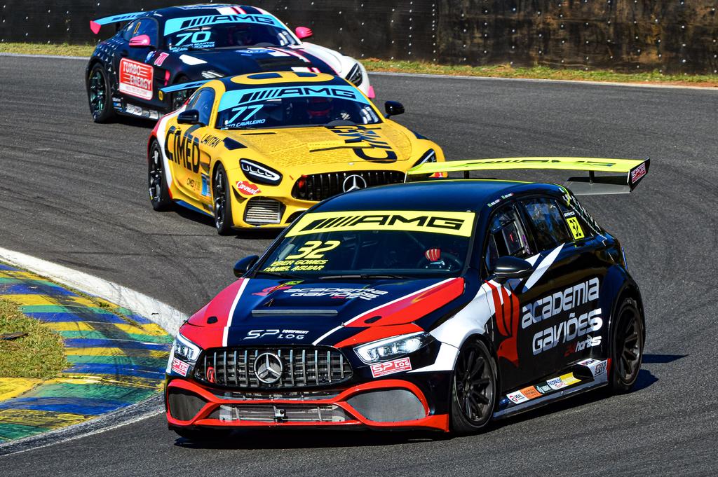 Eber Gomes destaca final de semana de muito trabalho em Interlagos