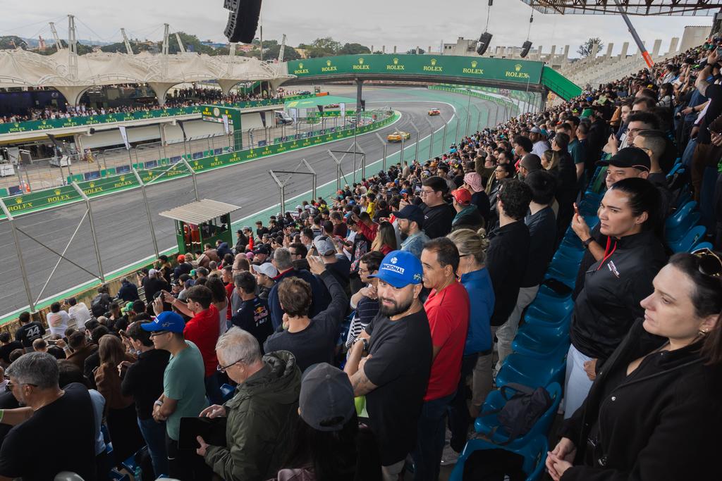 Rolex 6 Horas de São Paulo consolida força internacional com salto de 19% no número de turistas e recorde de público em Interlagos