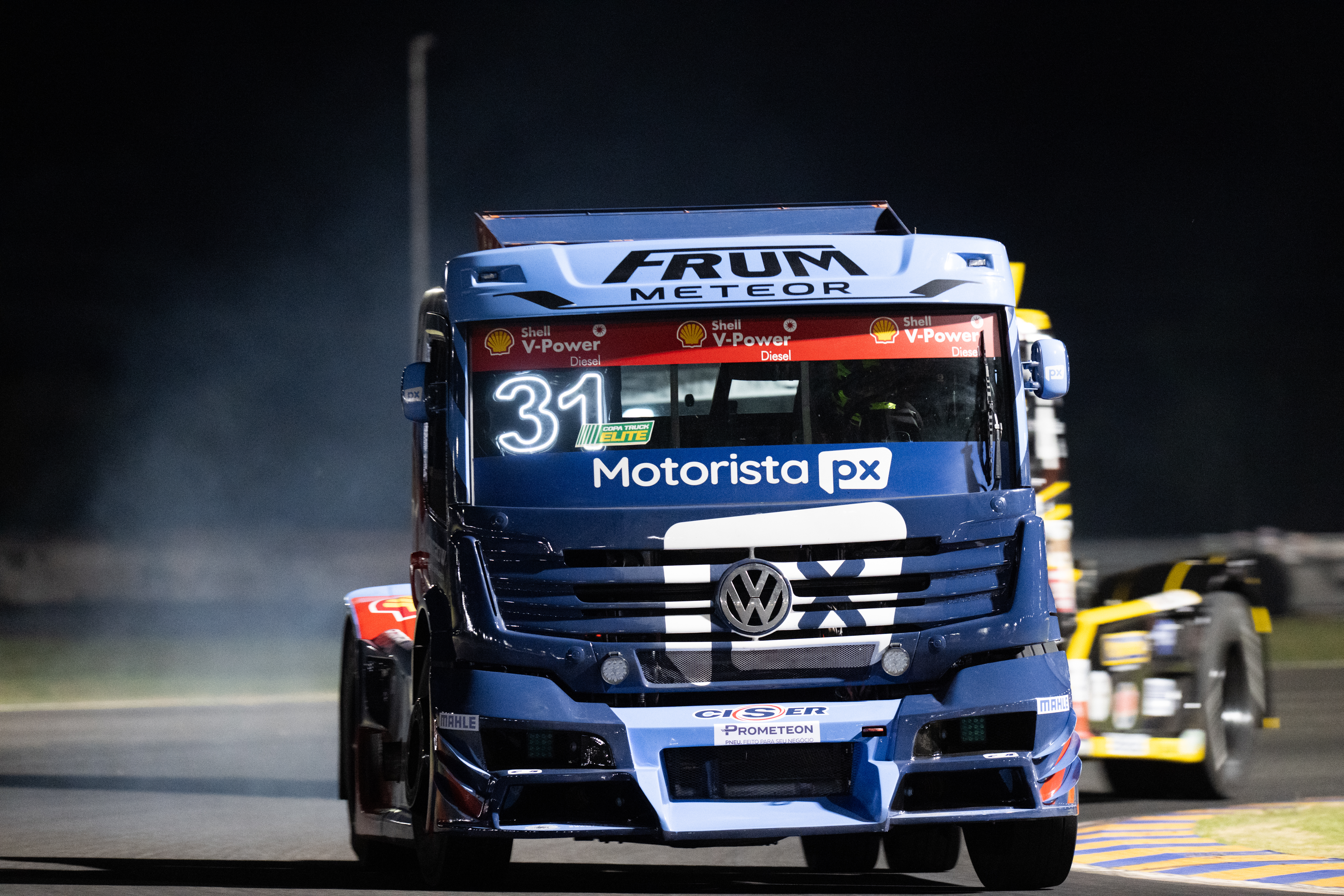 Nic Giaffone leva Shell a liderança nos treinos livres da categoria Elite da Copa Truck